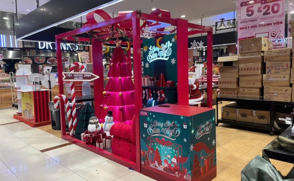 Tiệc giáng sinh Aeon